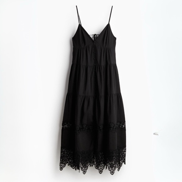 H&M Black Lace cut out dress - Picture 1 of 12